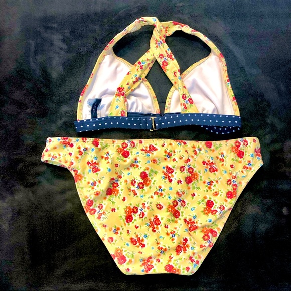 Tommy Hilfiger bikini - Picture 2 of 6